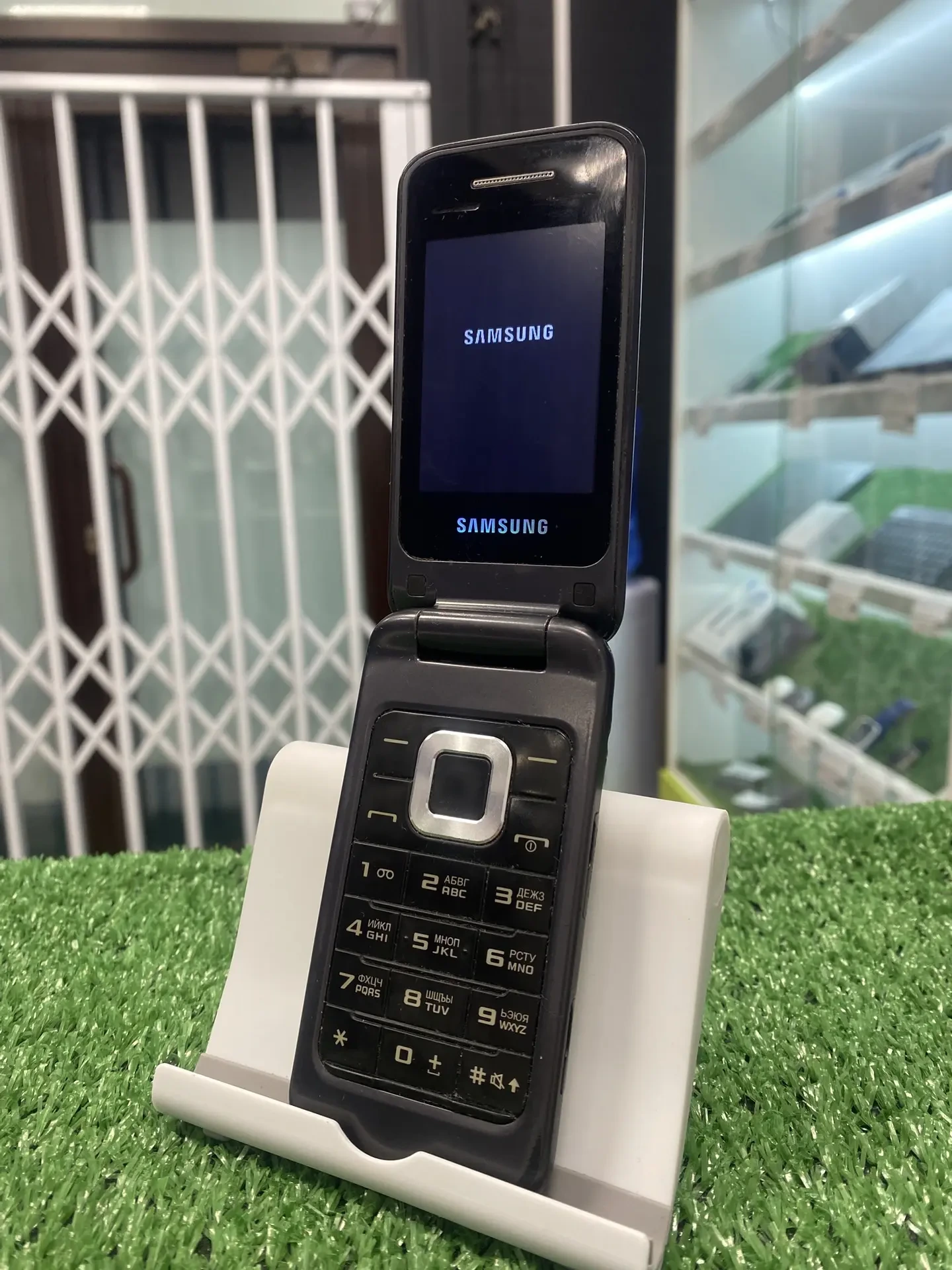 Телефон Samsung GT-C3520