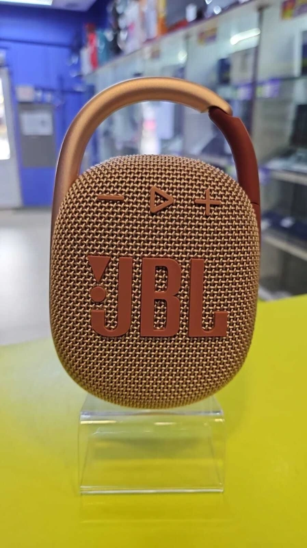 Колонка портативная JBL Clip 4