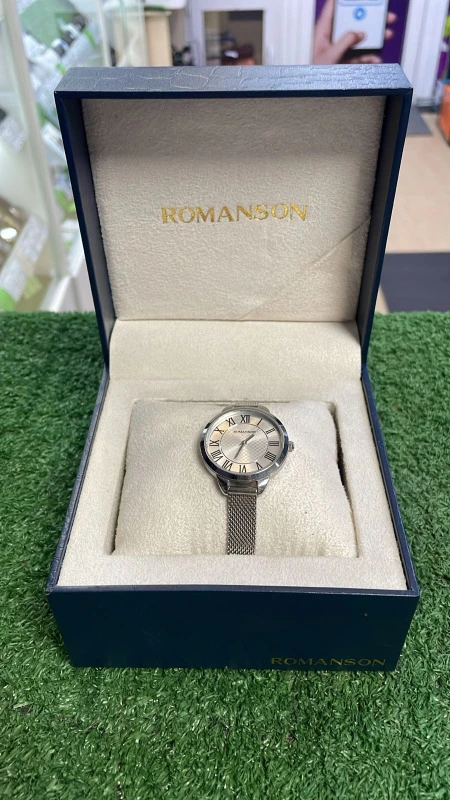 Часы Romanson
