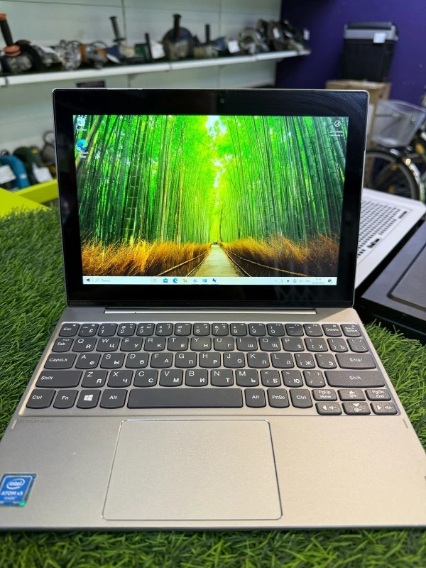 Ноутбук Lenovo Desktor- uhq3rdm