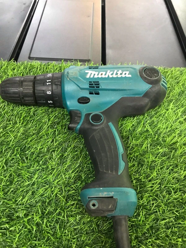 Шуруповерт MAKITA HP0300