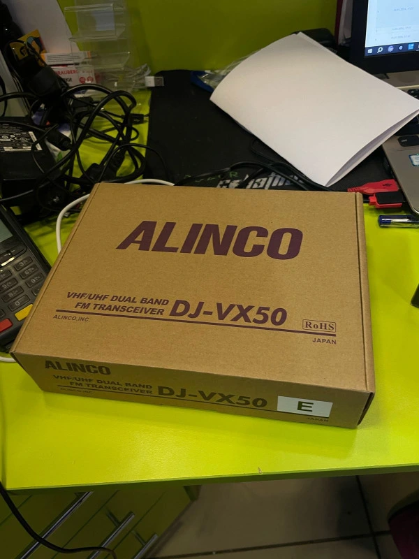 Радиостанция ALINCO DJ-VX50 *