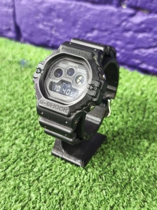 Часы мужские G-SHOCK DW-5900BB-1E