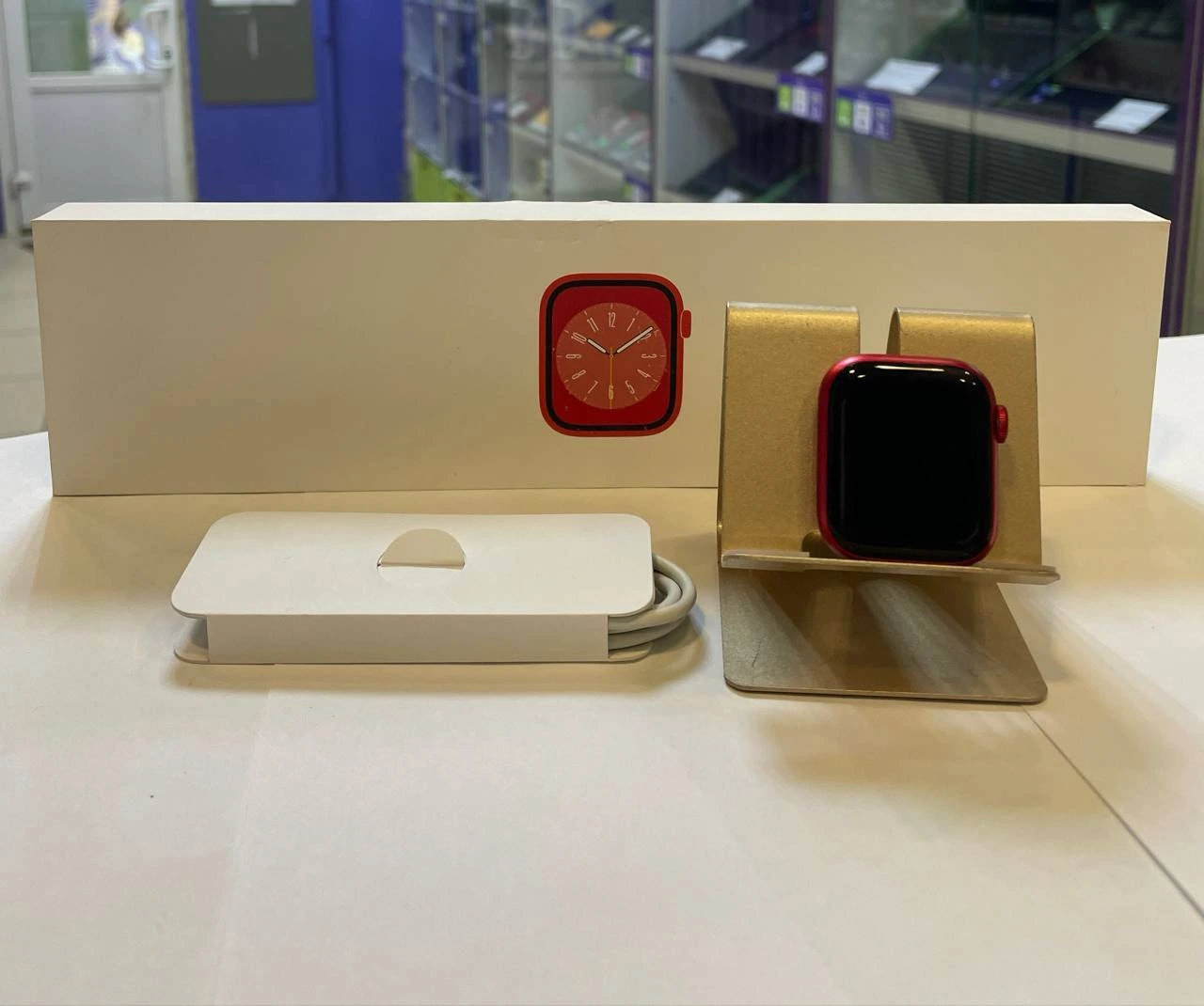 Watch Series 8, 41mm (RED)