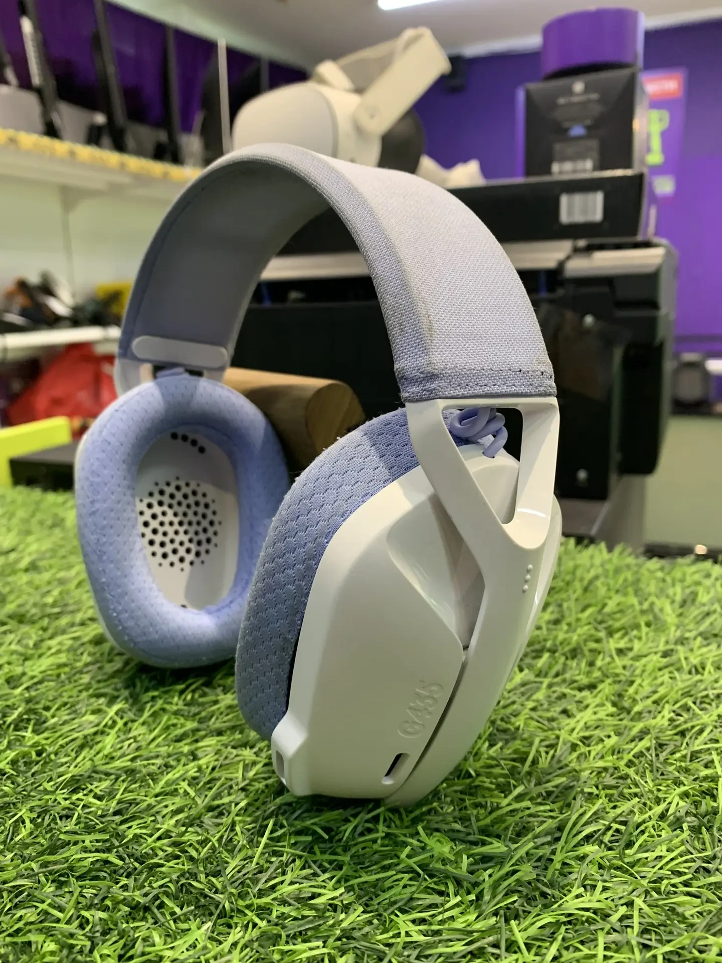 Наушники LOGITECH G435