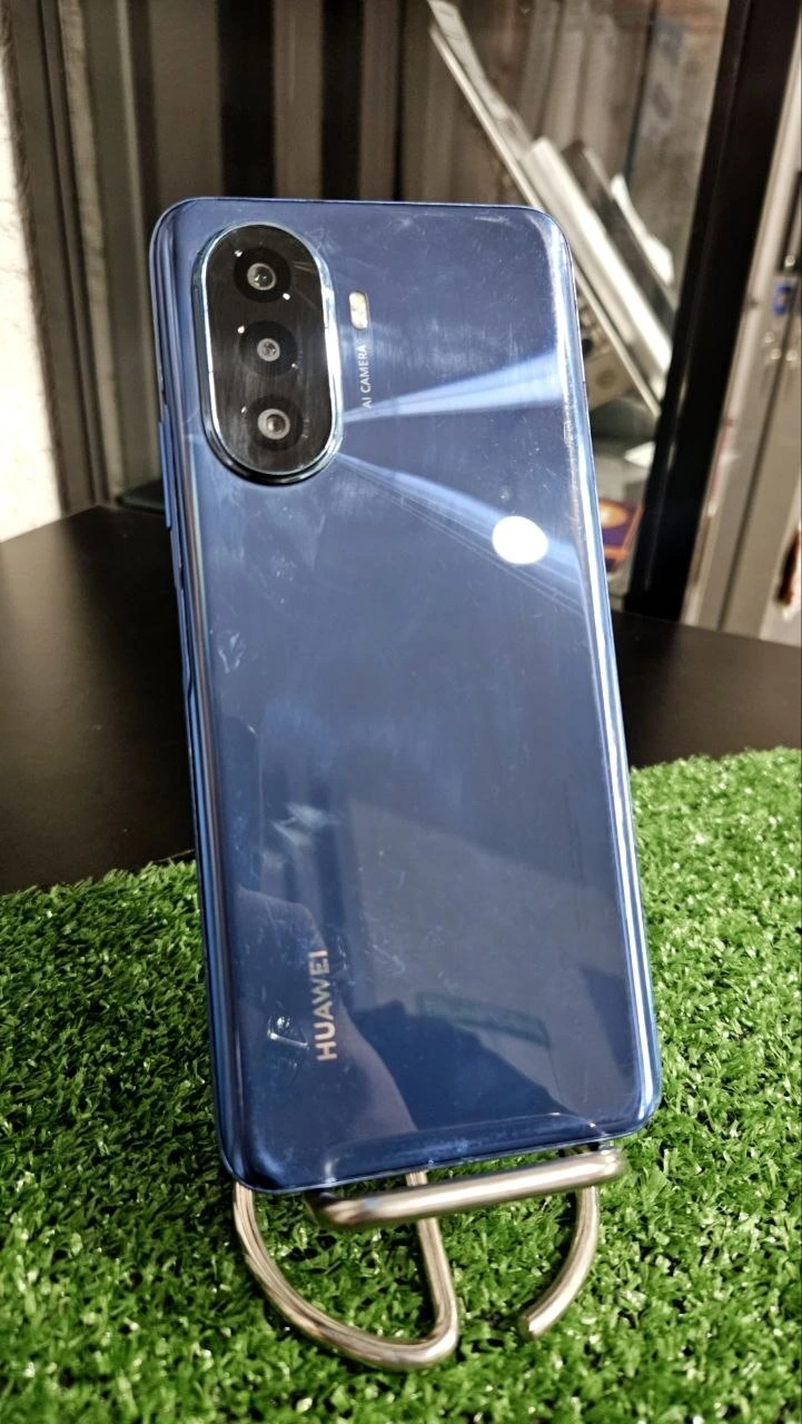 HUAWEI Y70 4/64