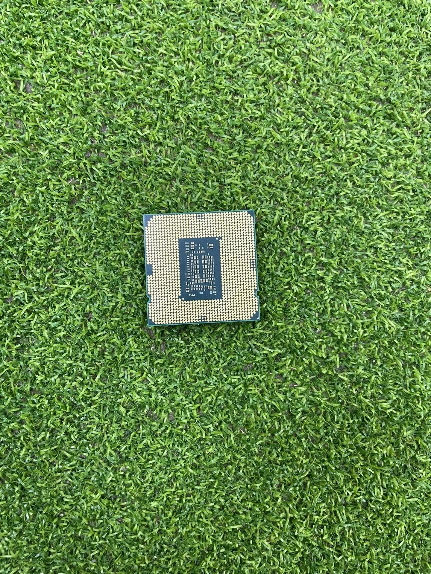 Процессор i3-10100