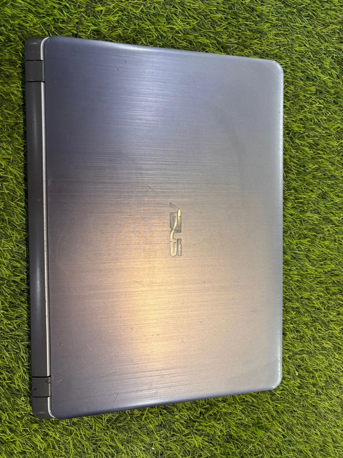 Ноутбук asus x507u