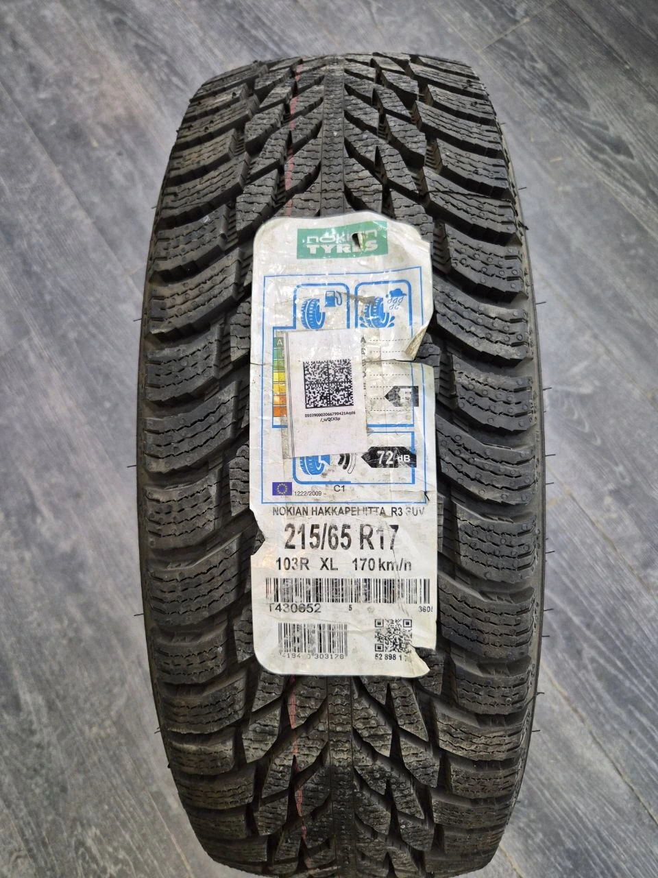 Nokian Tyres Hakkapeliitta R3 SUV 215/65 R17 103R