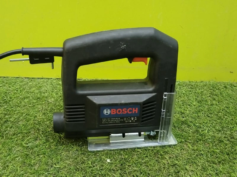 Лобзик Bosch