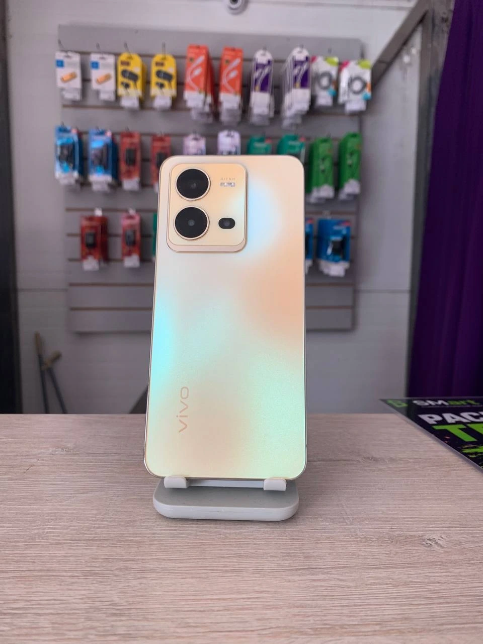 Телефон vivo V25e 8 128
