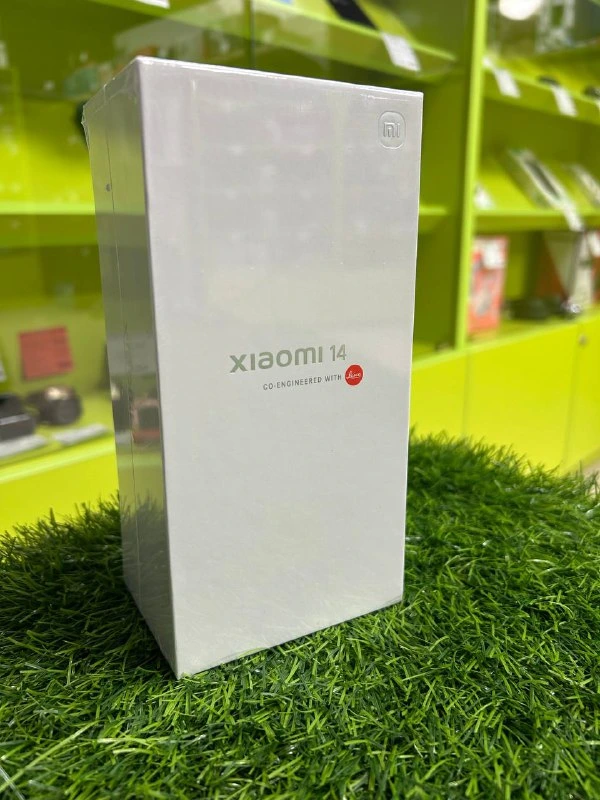 Xiaomi 14 12/256 ГБ
