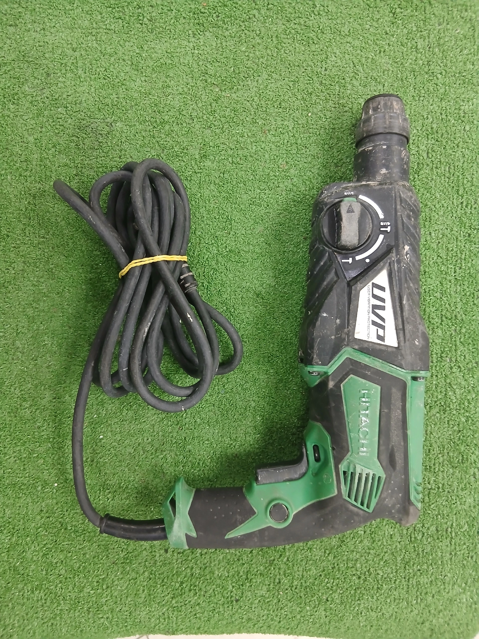 Перфоратор Hitachi dh28pcy