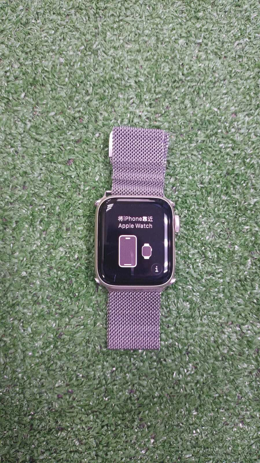 Смарт часы Watch SE 40 mm**