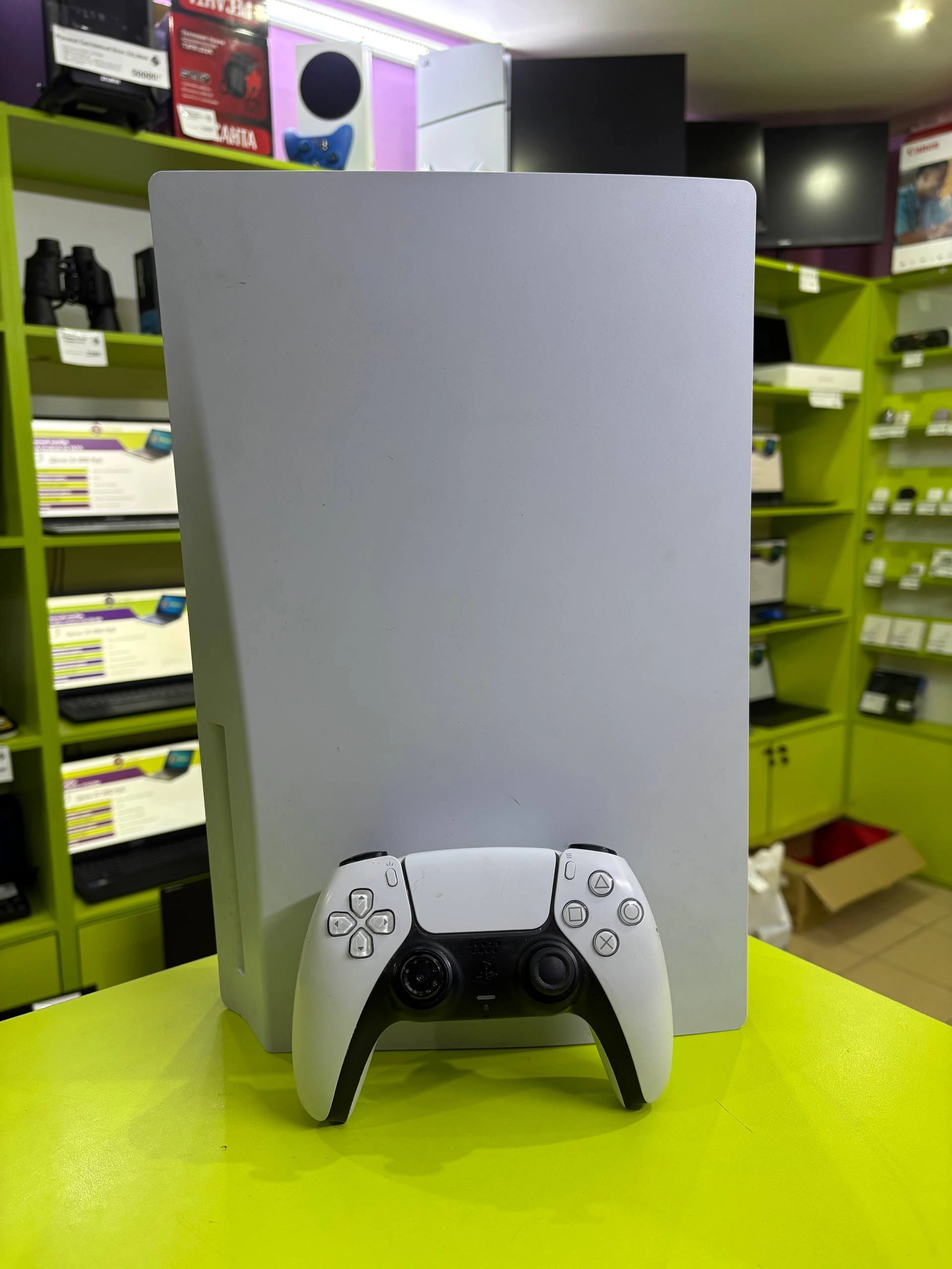 Консоль PS5 с дисководом 825Gb