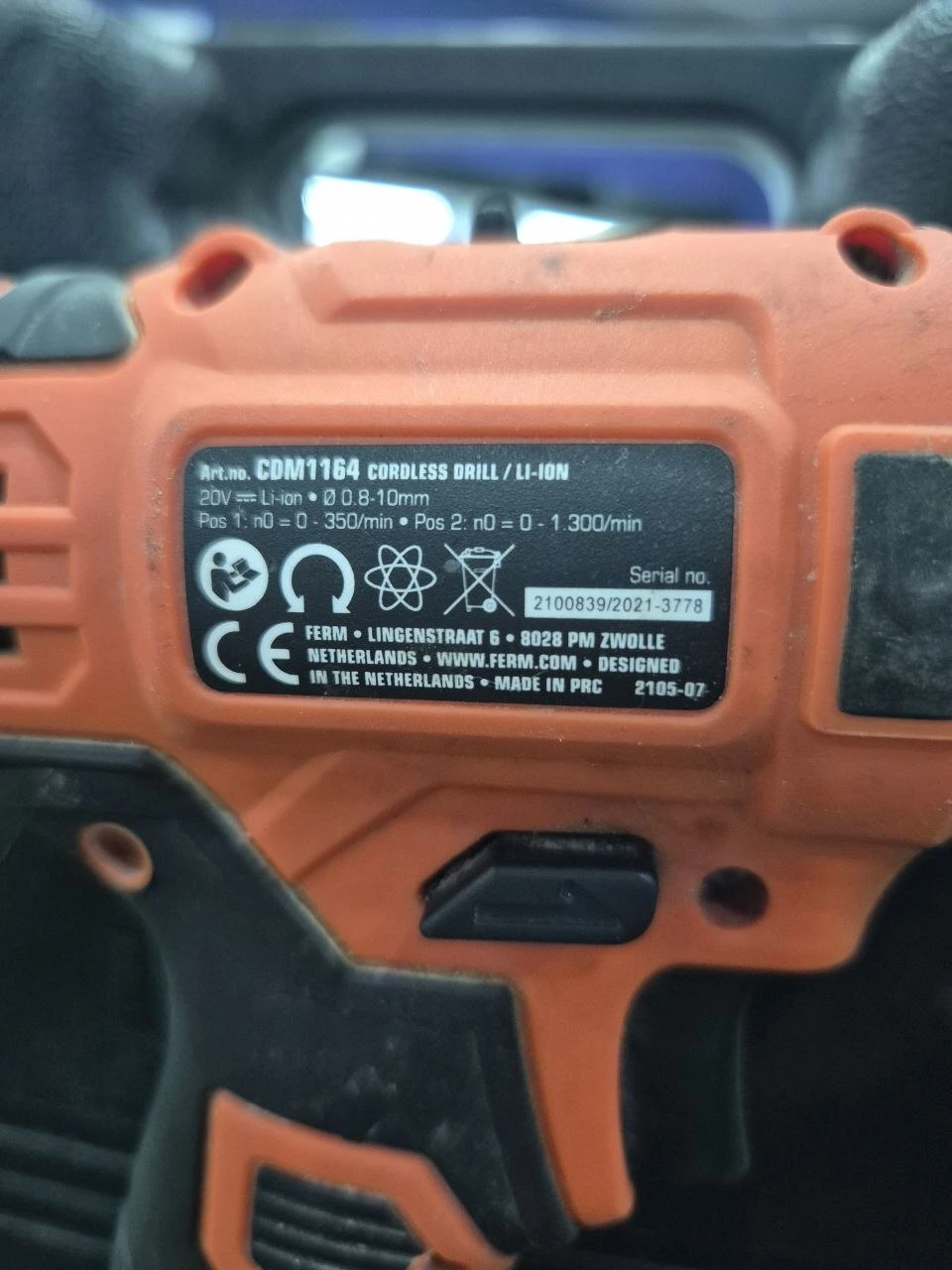 Шуруповерт Ferm CDM1164