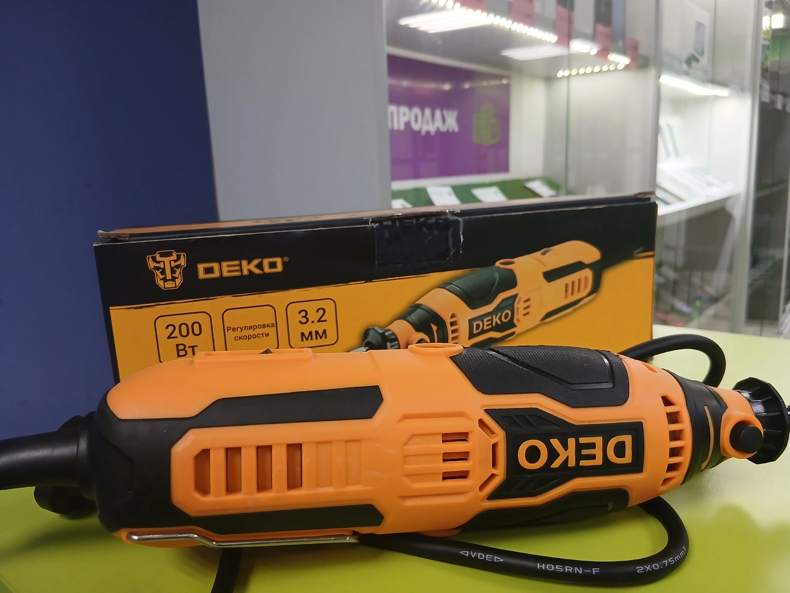 Гравировальная машина Deko dkrt200E**
