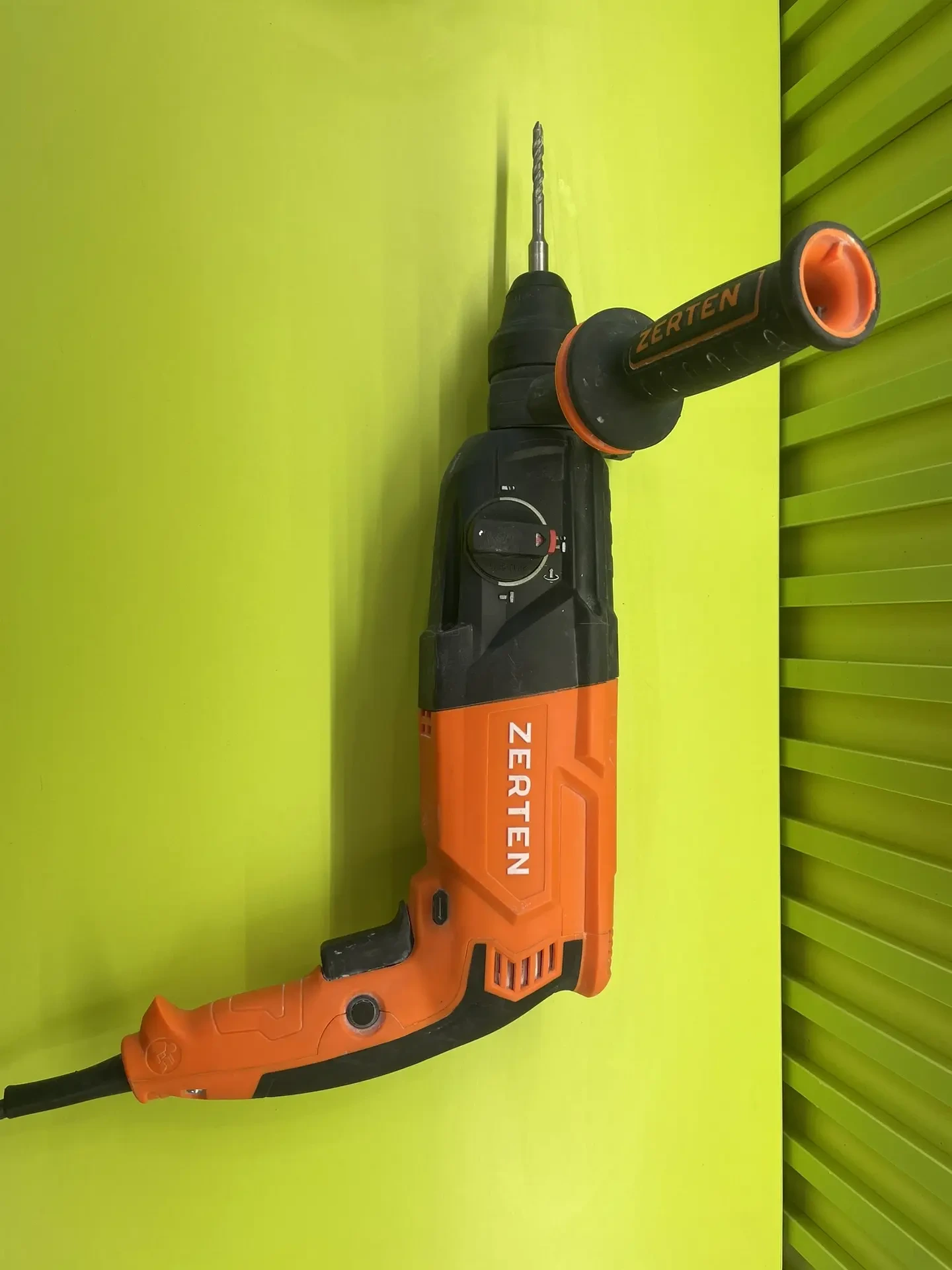 Перфоратор Zerten PR-100