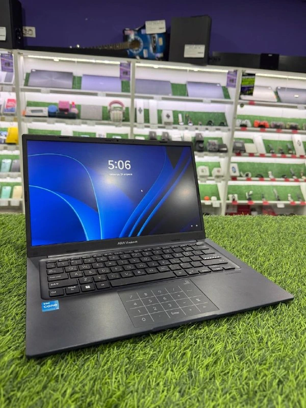 Ноутбук ASUS Vivobook 14 X1404Z