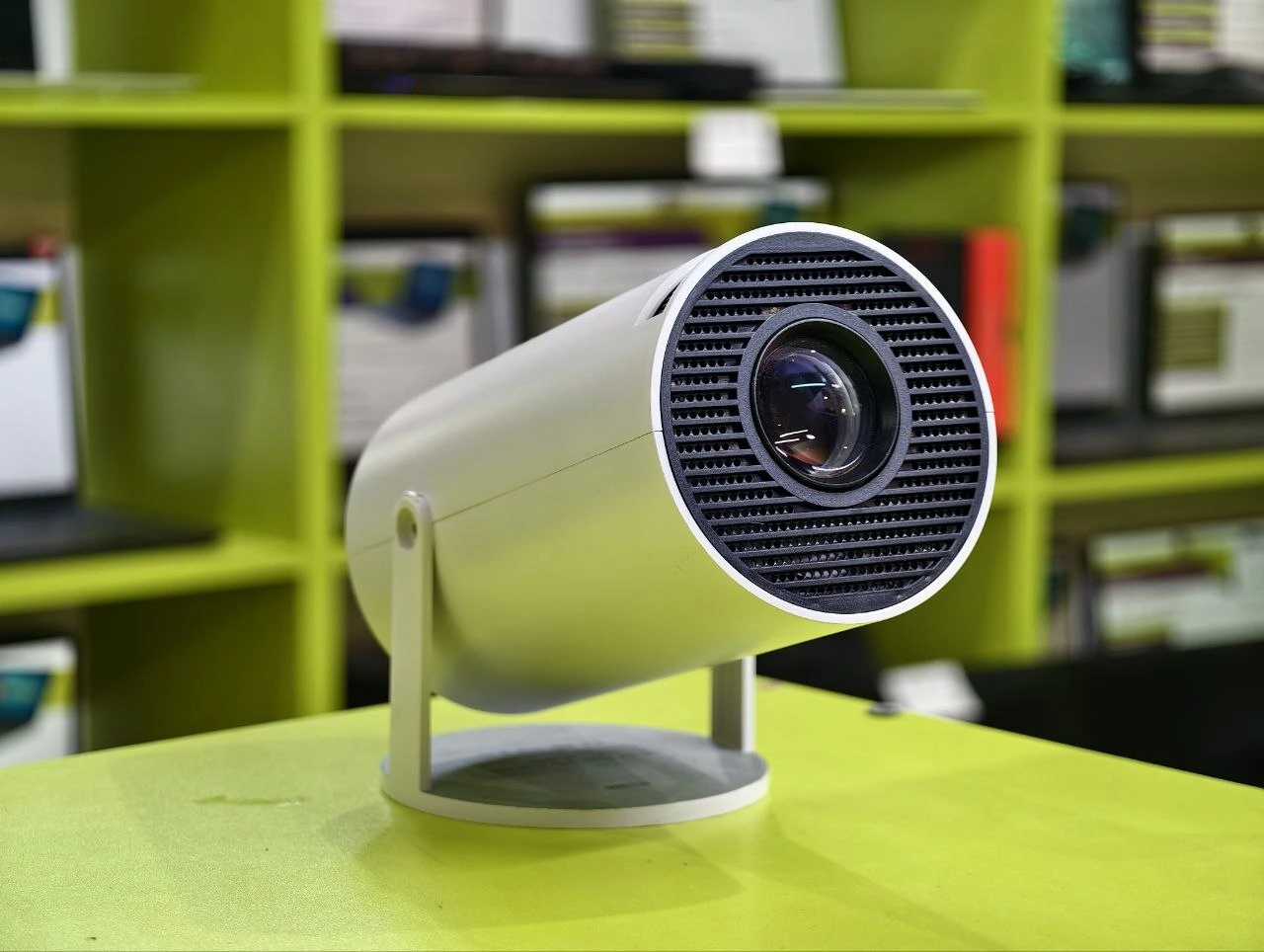 Проектор Smart Projecto HY300