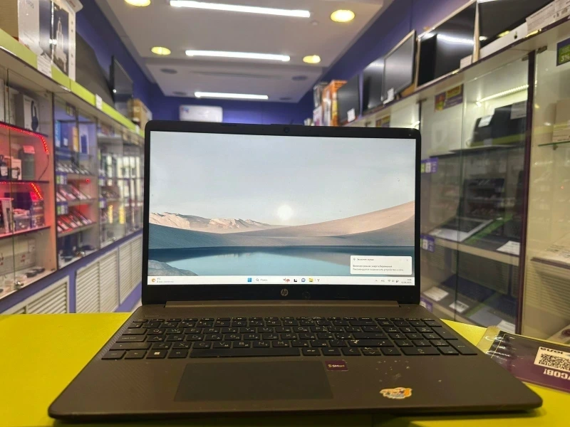 Ноутбук HP 15s-eq2107ru