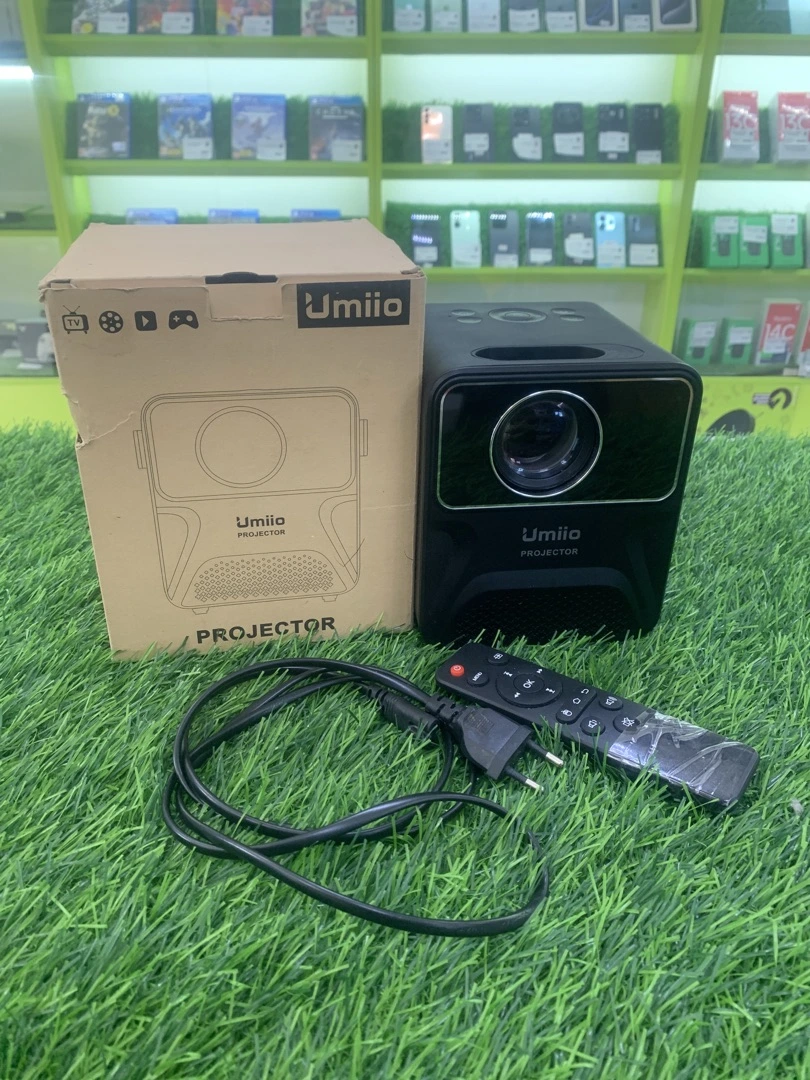 Проектор umiio projector