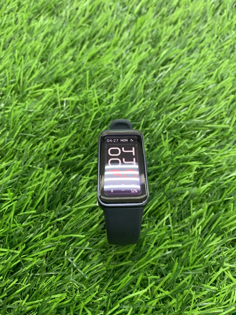 смарт часы Huawei Band 8