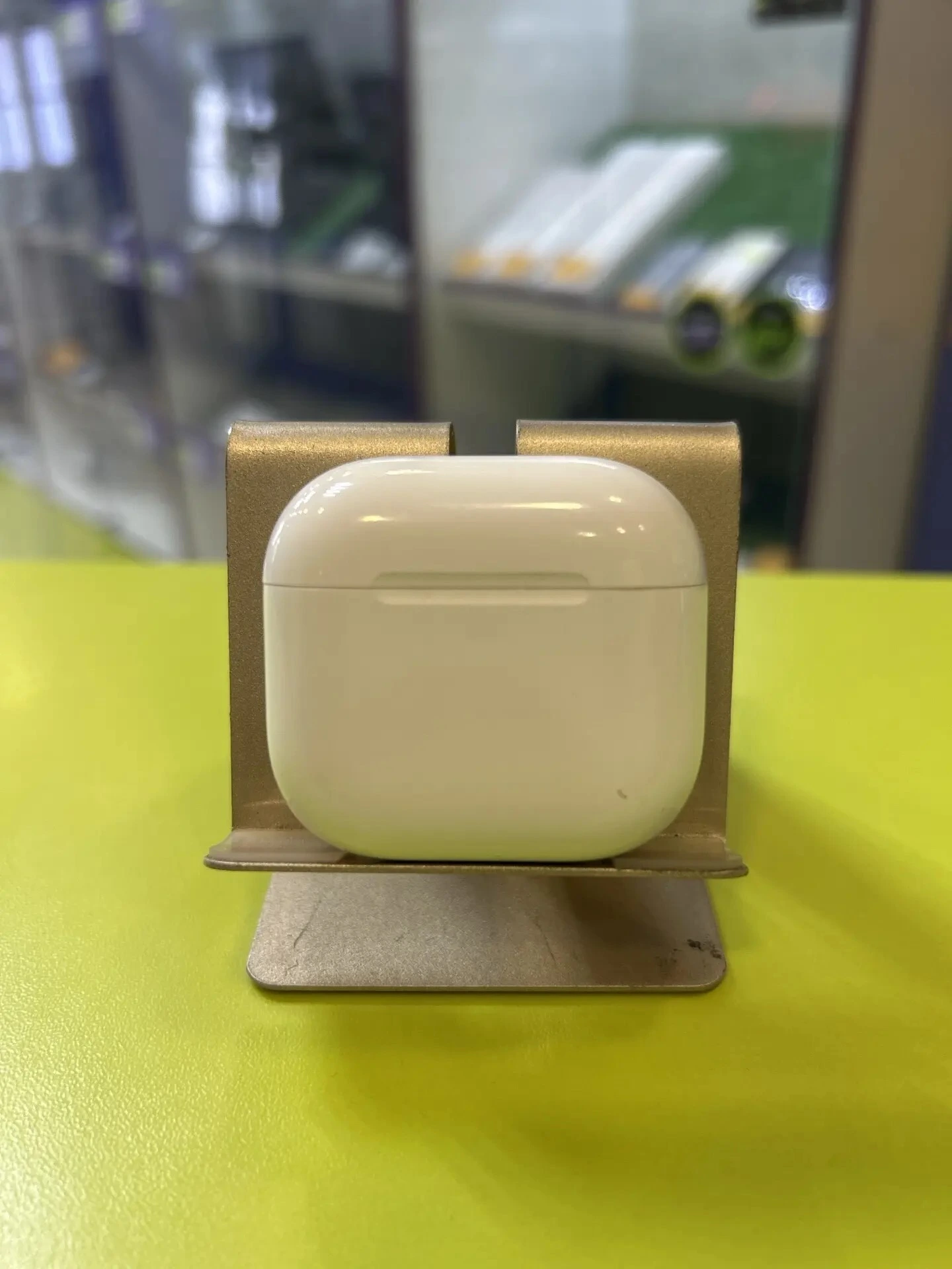 Airpods 4 Type-c