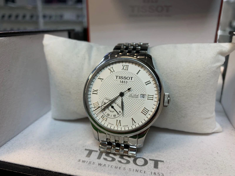Часы механические Tissot T006424