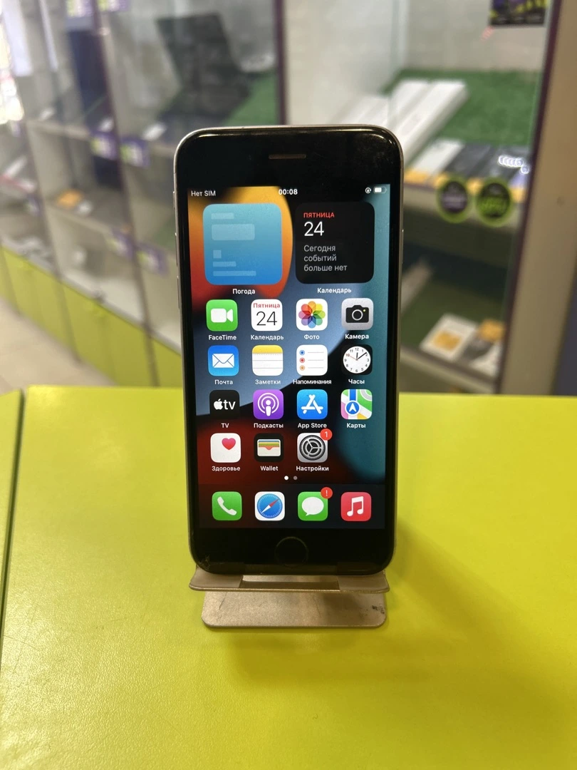 Смартфон iPhone 6S