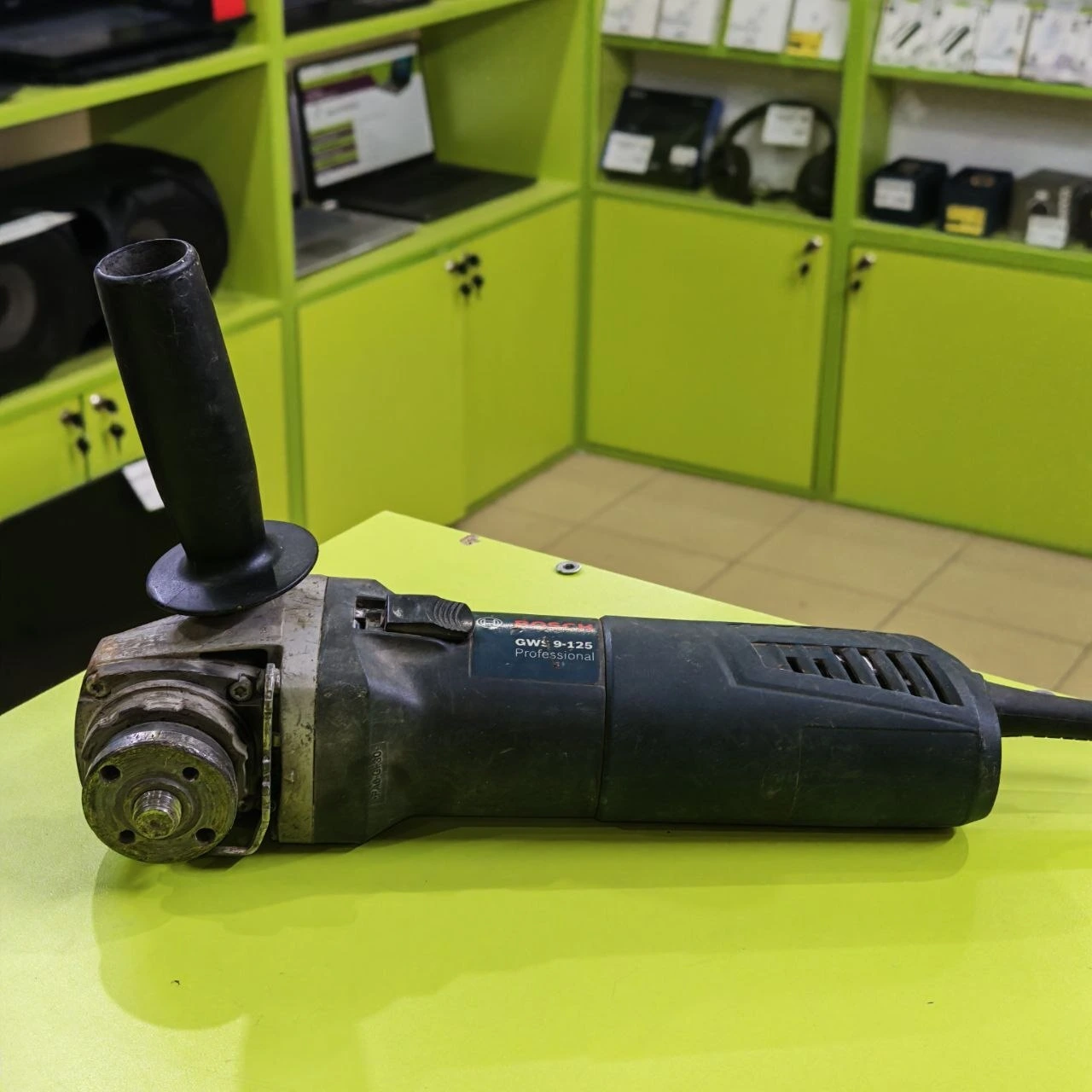 Угловая шлифмашина Bosch GWS 9-125