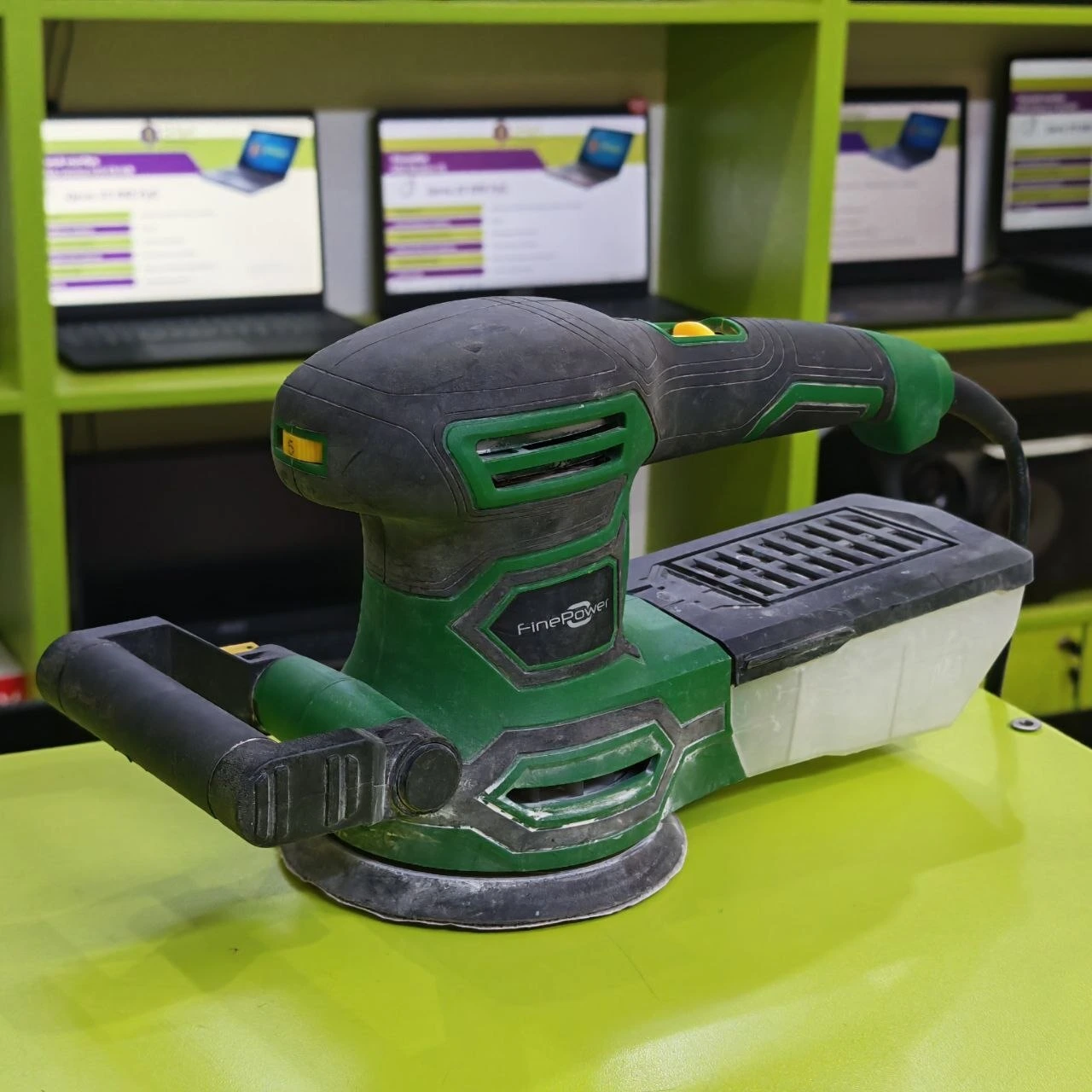 Эксцентриковая шлифмашинка FinePower EG0120
