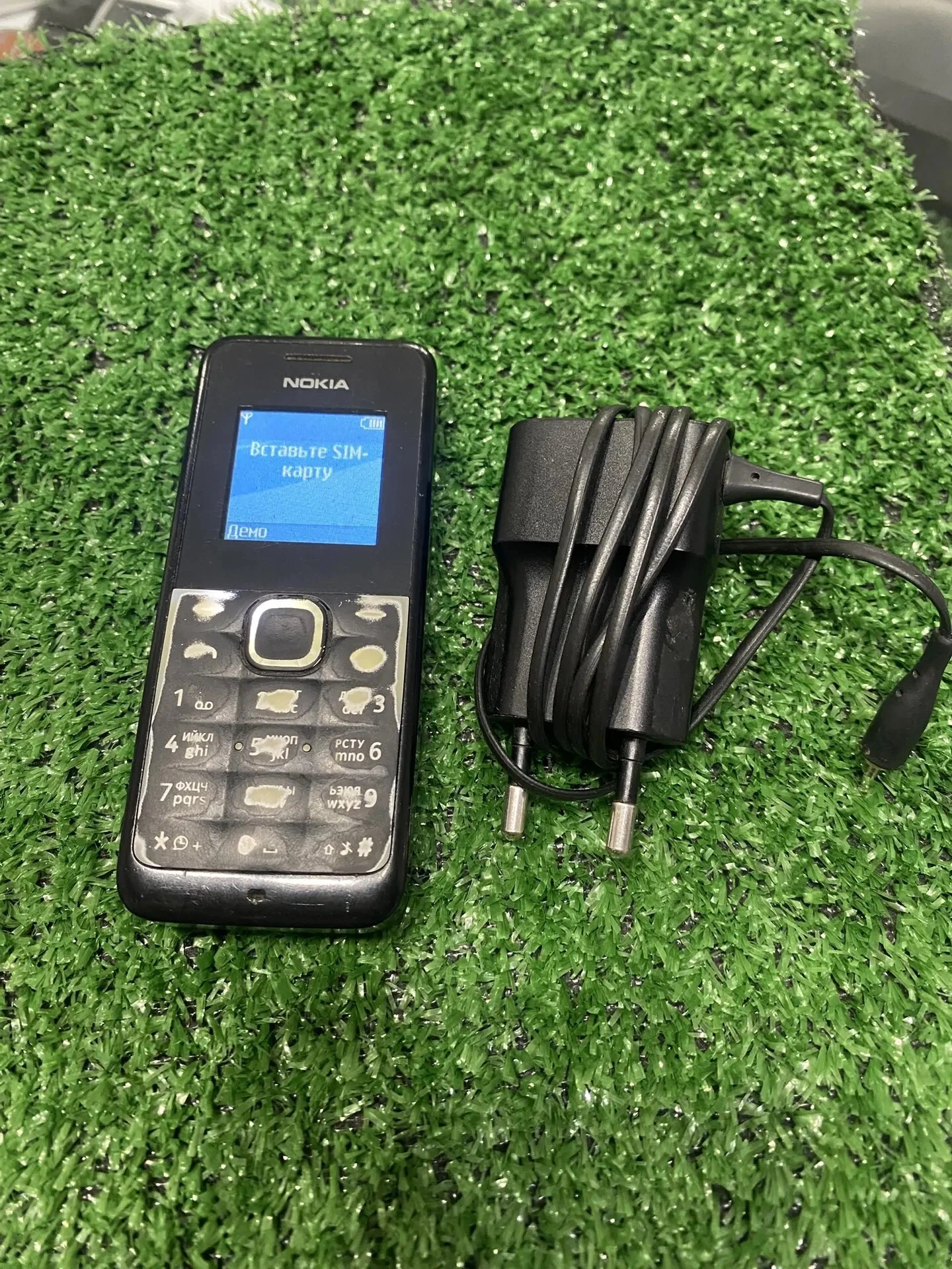 Кнопочный телефон Nokia