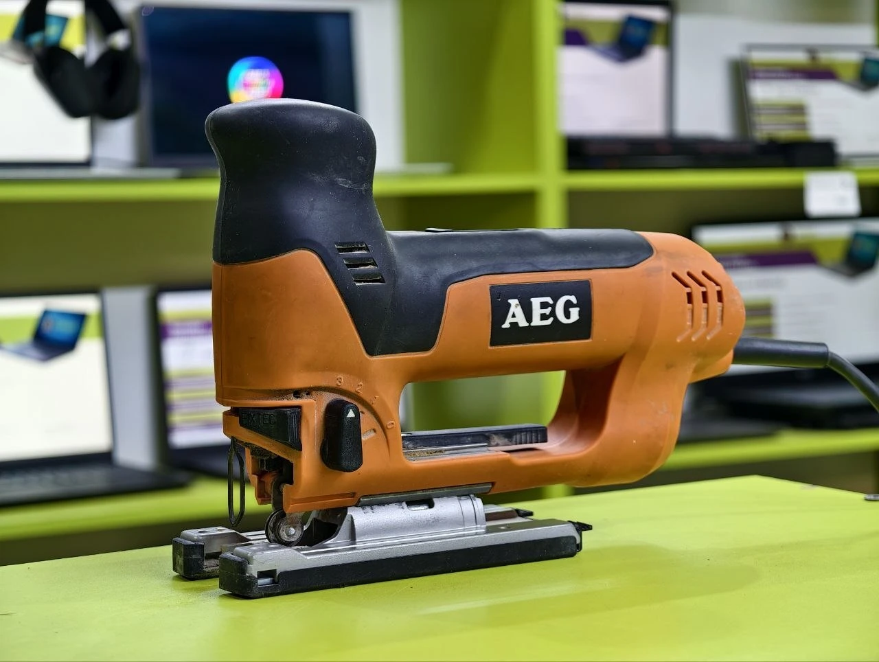 Лобзик AEG ST 800 XE