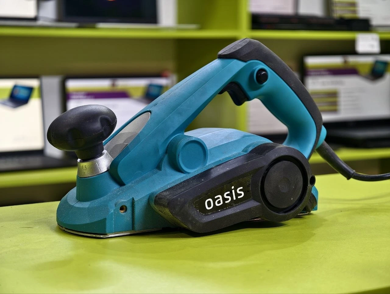 рубанок oasis RK-82/900