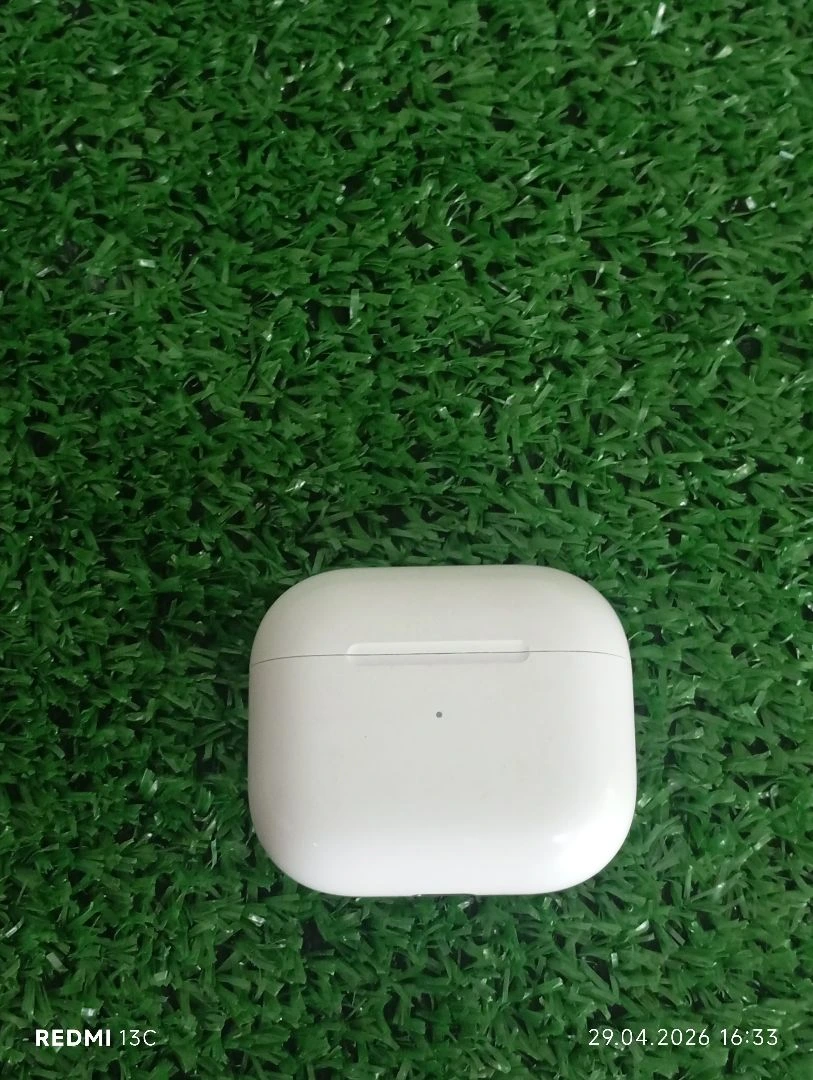 AirPods 3 A2897