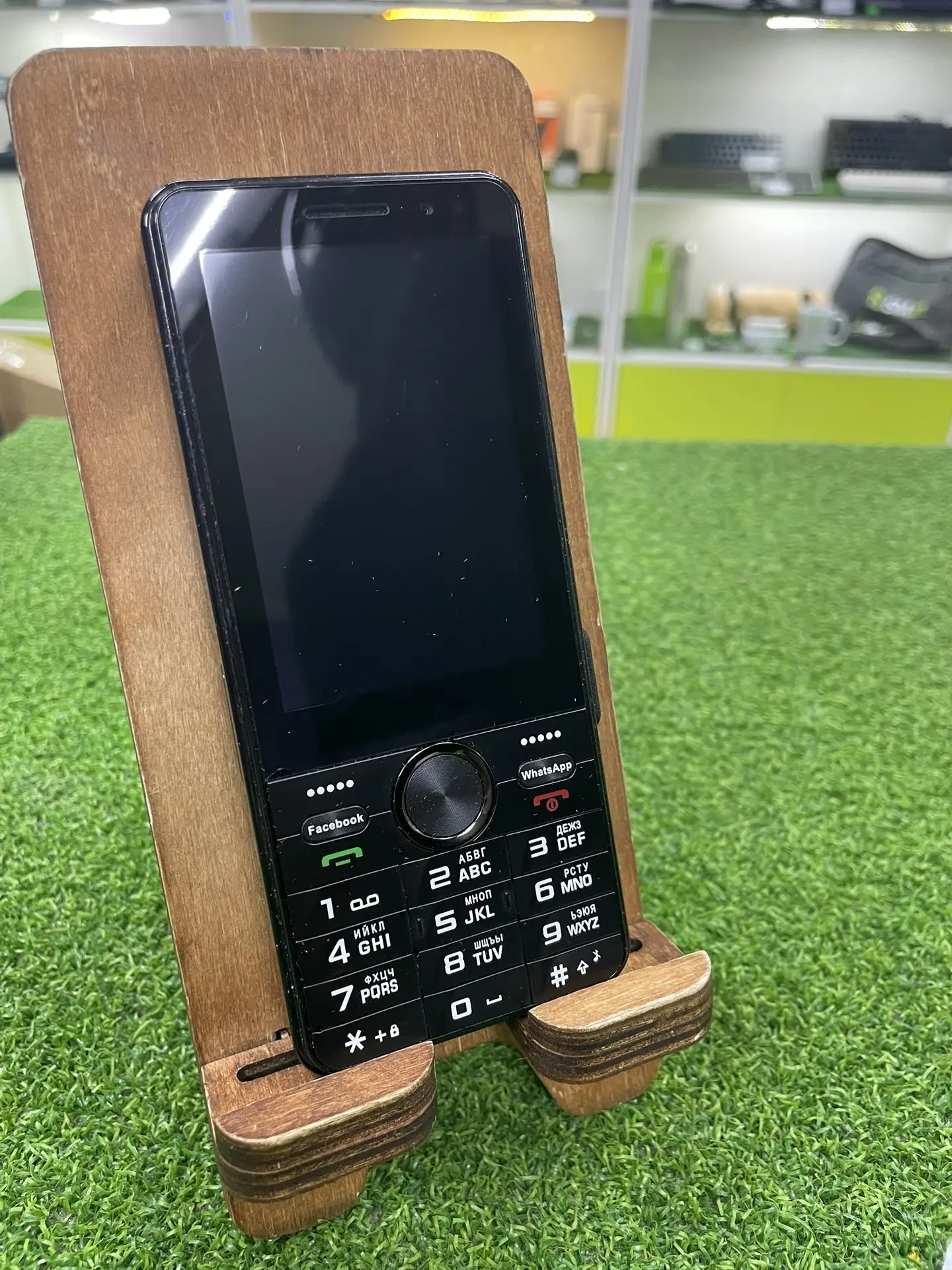 Кнопочный смартфон Hope XS17
