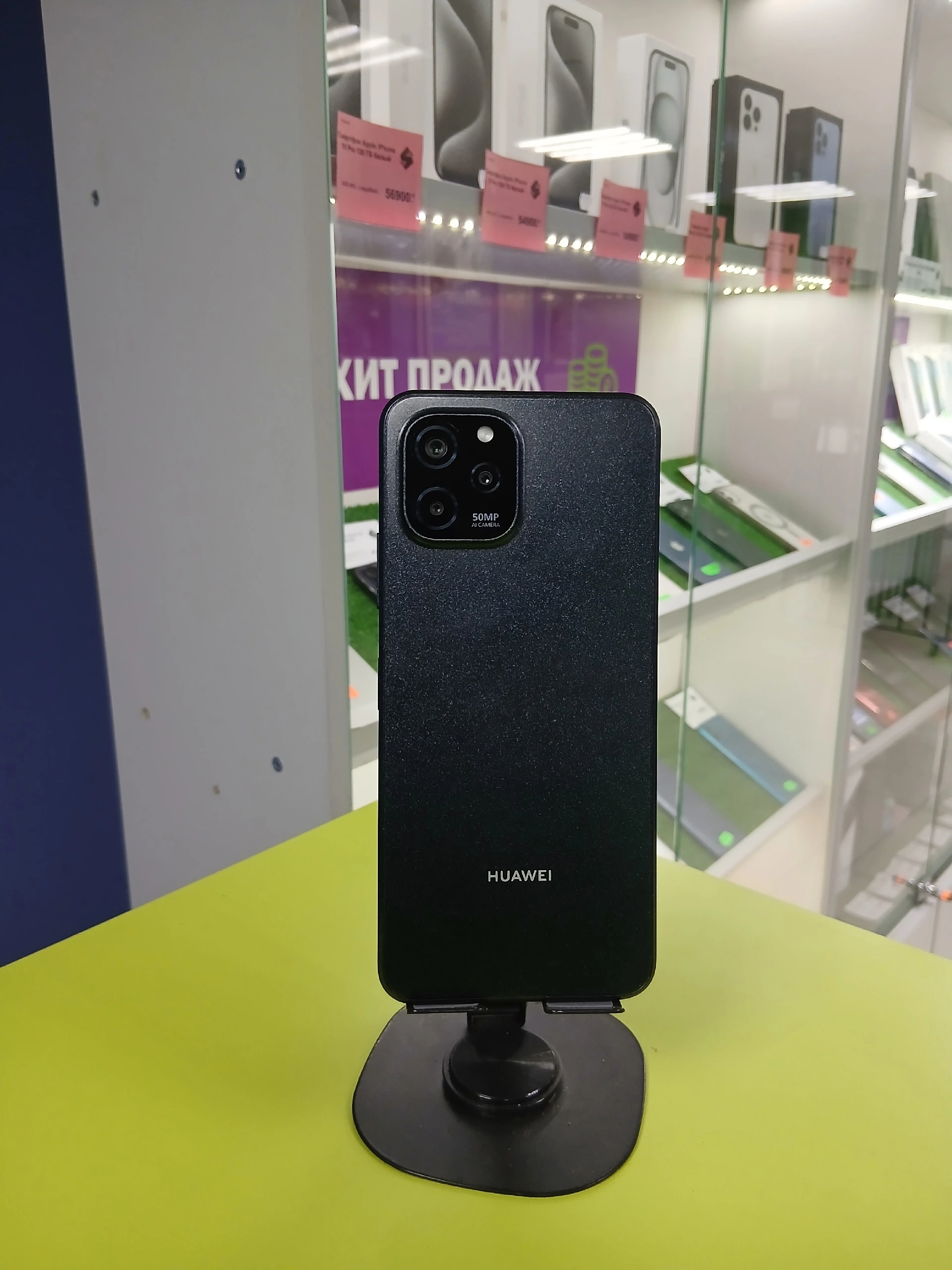 Смартфон Huawei nova y61 4/128 гб**
