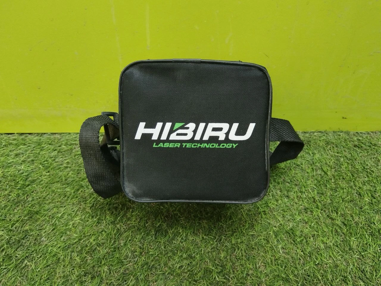 Лазерный уровень hibiru t-basic 3d