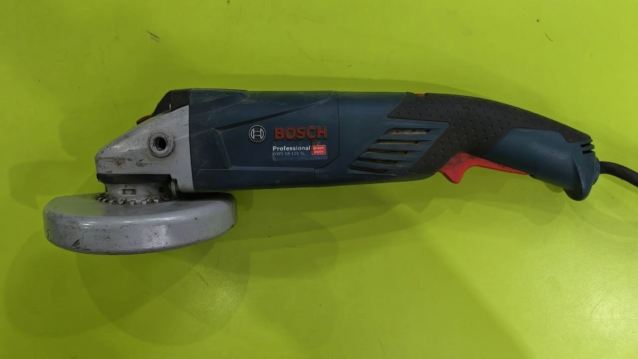 Углошлифовальная машина (УШМ) Bosch GWS 18-125 SL