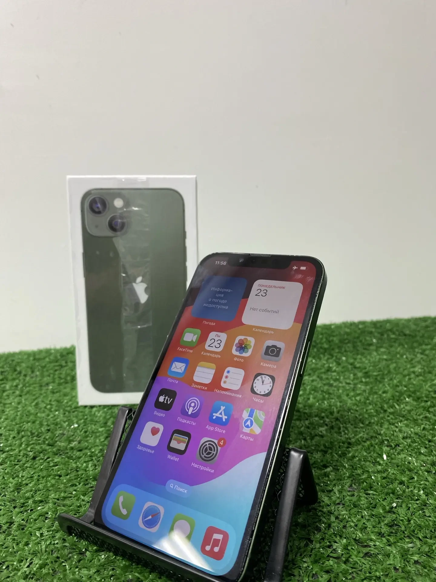 iPhone 13 256 ГБ зеленый