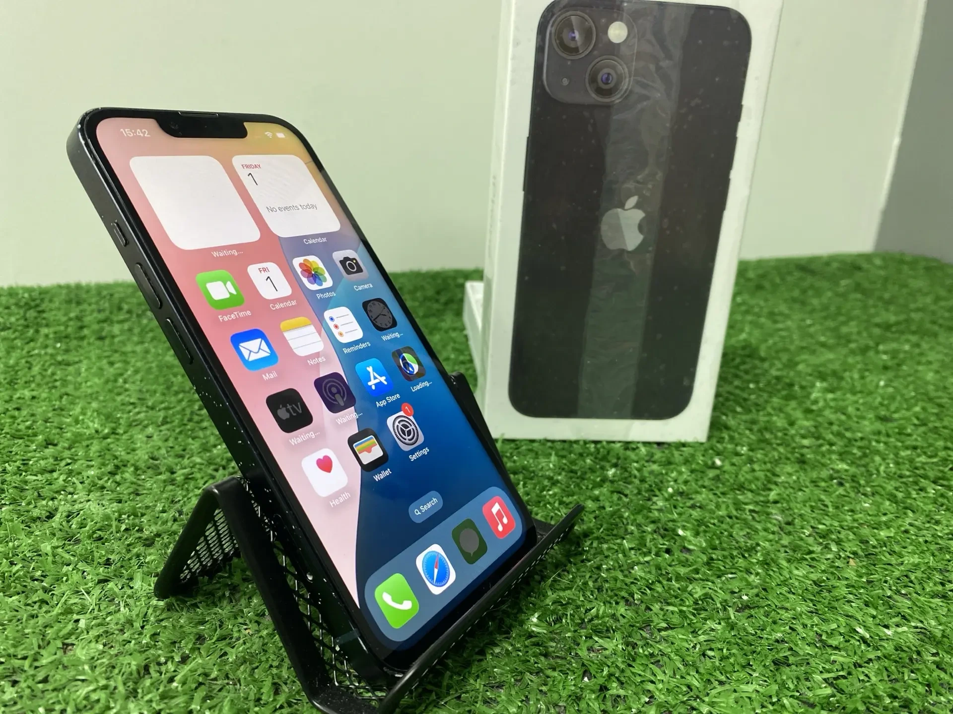 iPhone 13 256 ГБ черный