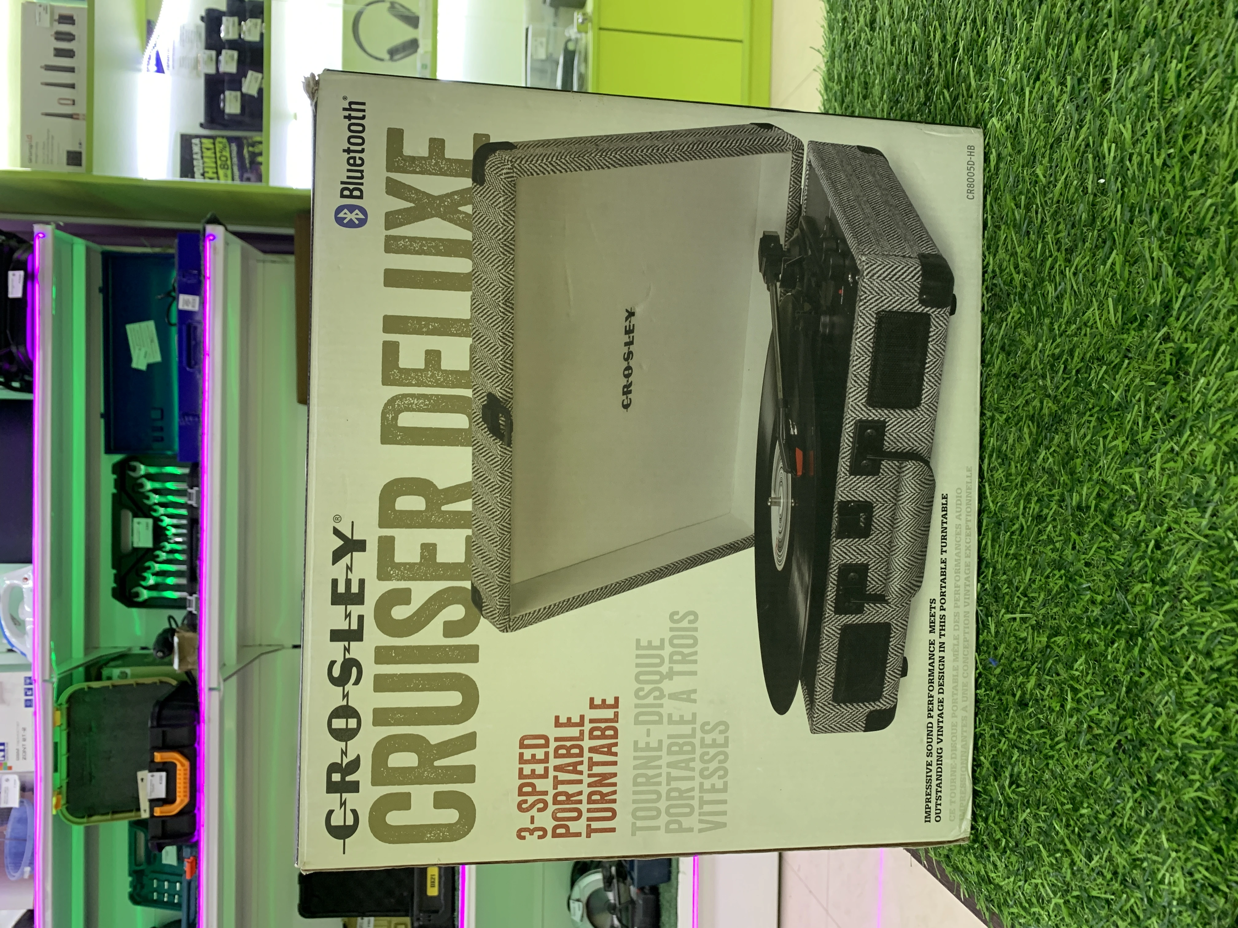Виниловый проигрыватель Crosley Cruiser Deluxe Tweed