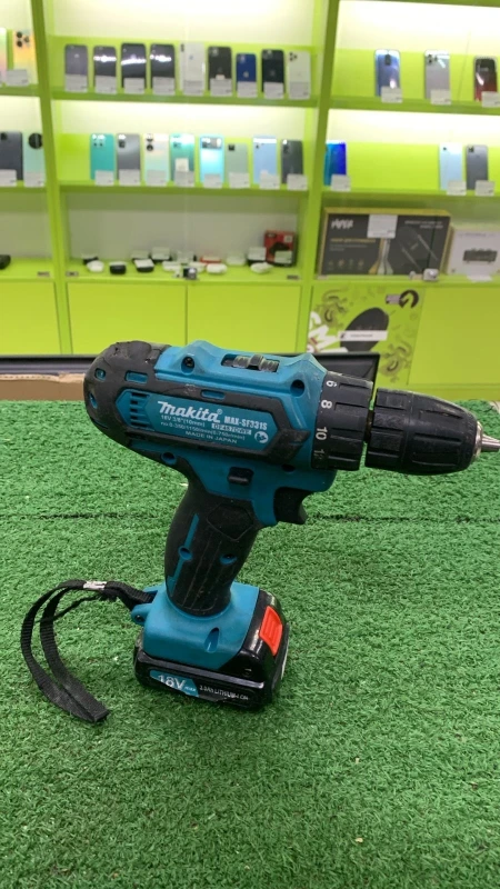 Шуруповерт Makita (реплика) MAX-SF331S