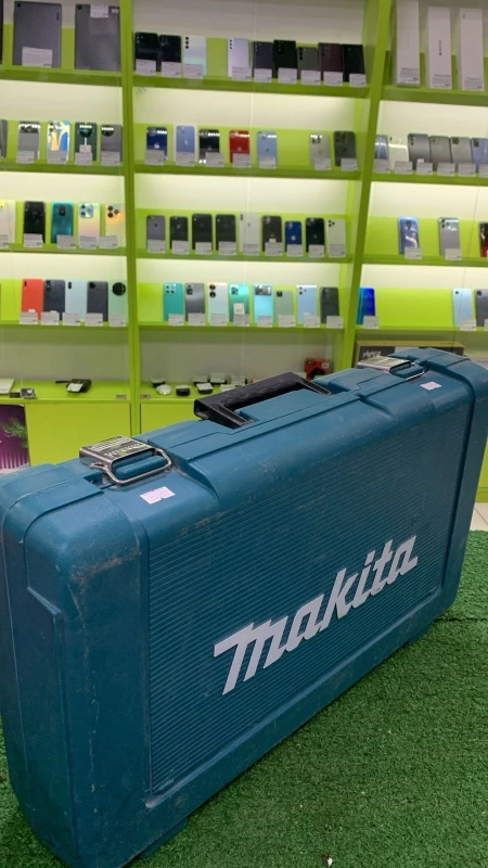 Makita DHR202