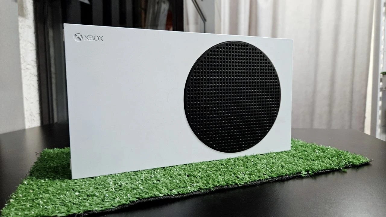 Игровая консоль Xbox Series S