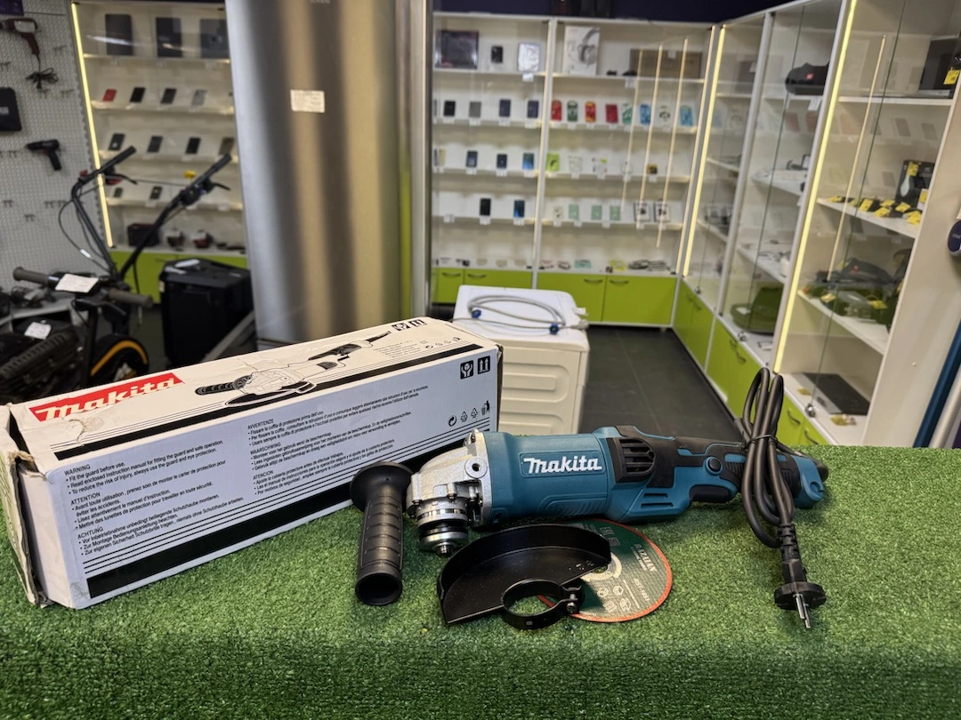 Болгарка Makita HR4075