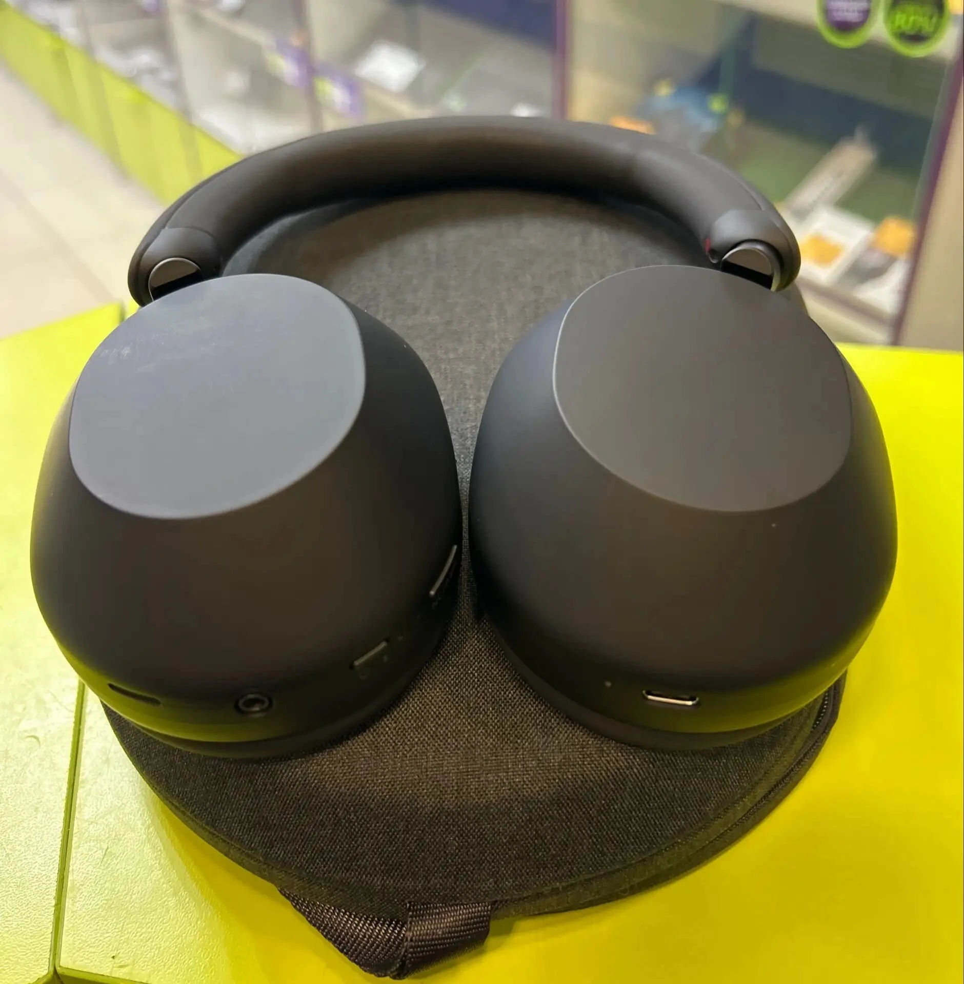 Наушники Sony WH-1000XM5