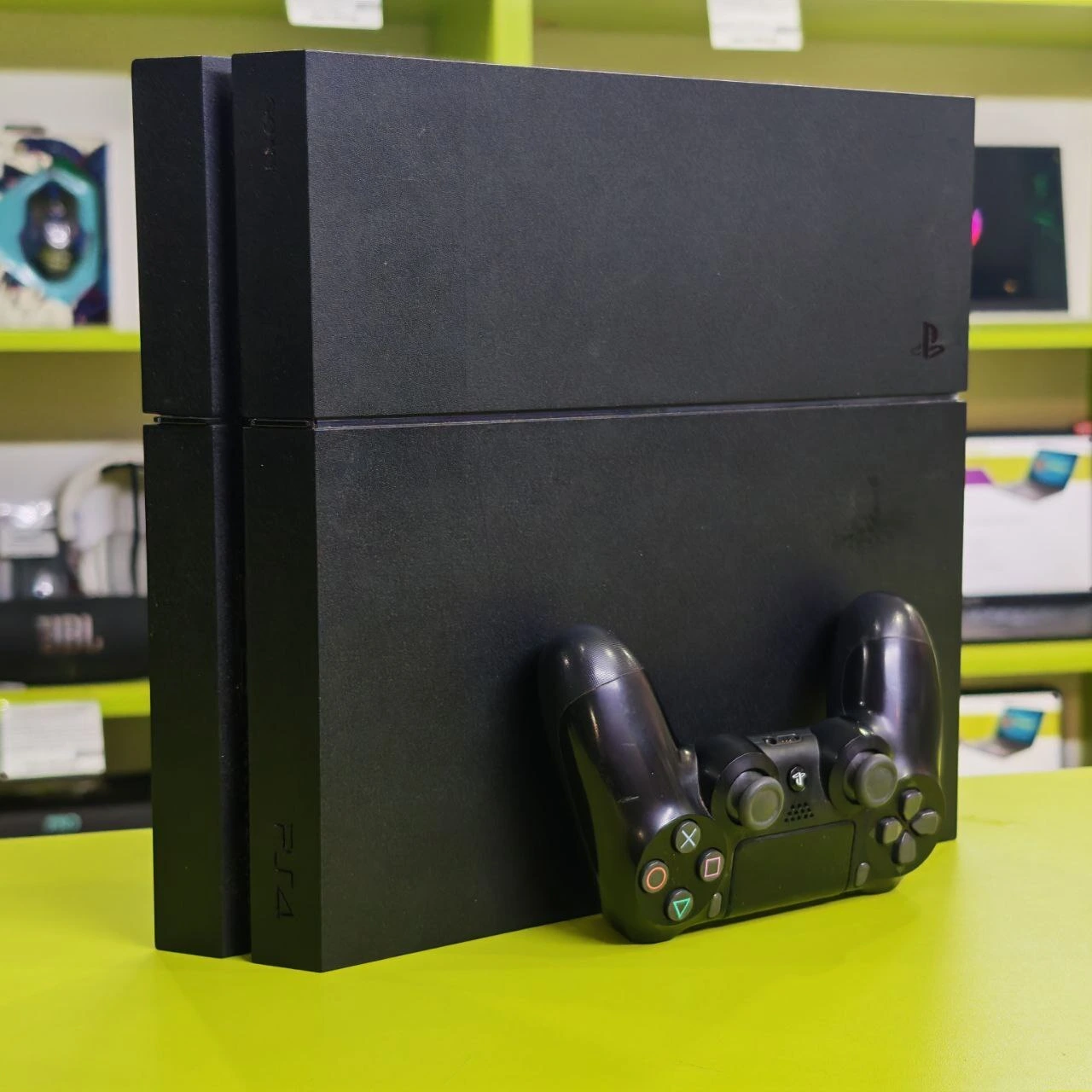 Игровая приставка Sony Playstation 4 500GB