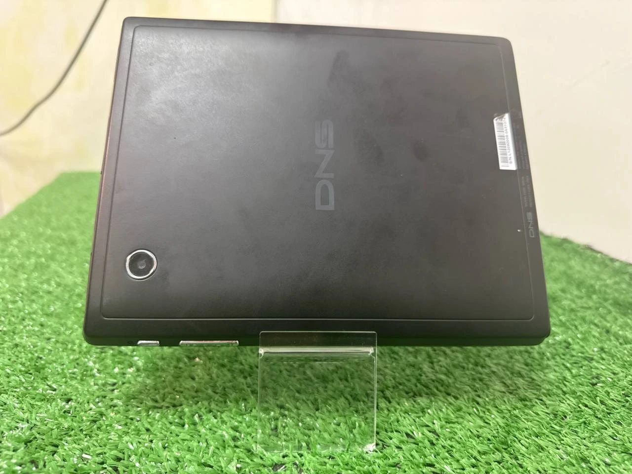 Планшет DNS M83w
